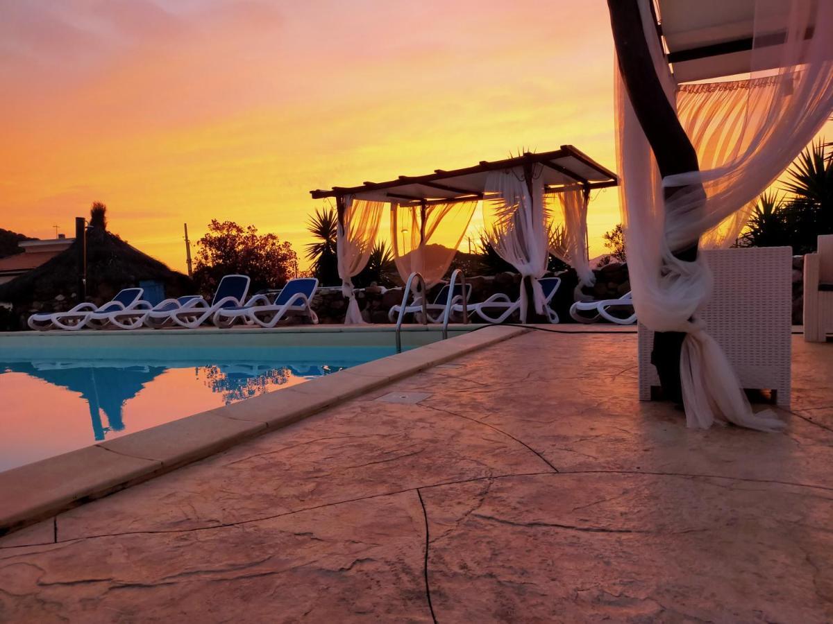 Sa Corti De Sa Perda Piscinas Hotel Exterior photo