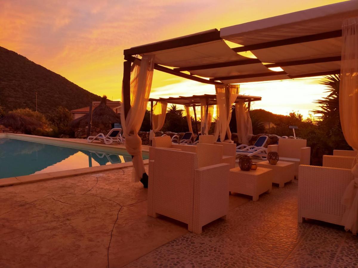 Sa Corti De Sa Perda Piscinas Hotel Exterior photo