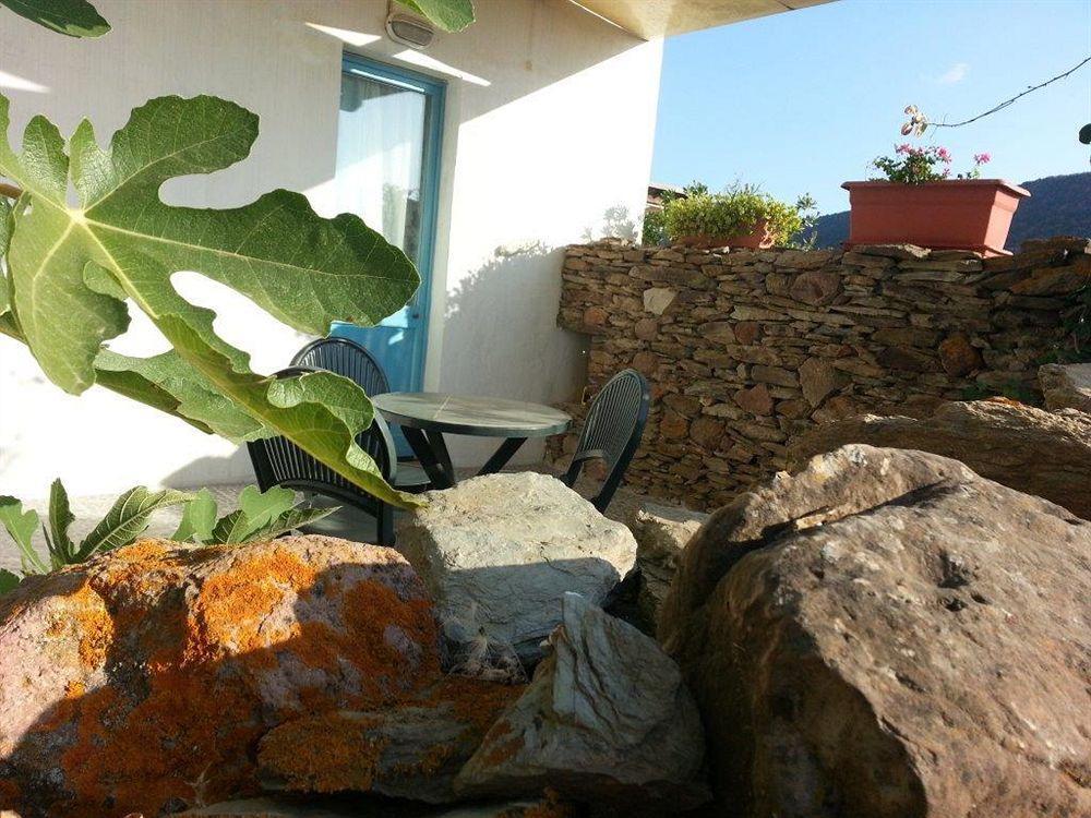 Sa Corti De Sa Perda Piscinas Hotel Exterior photo