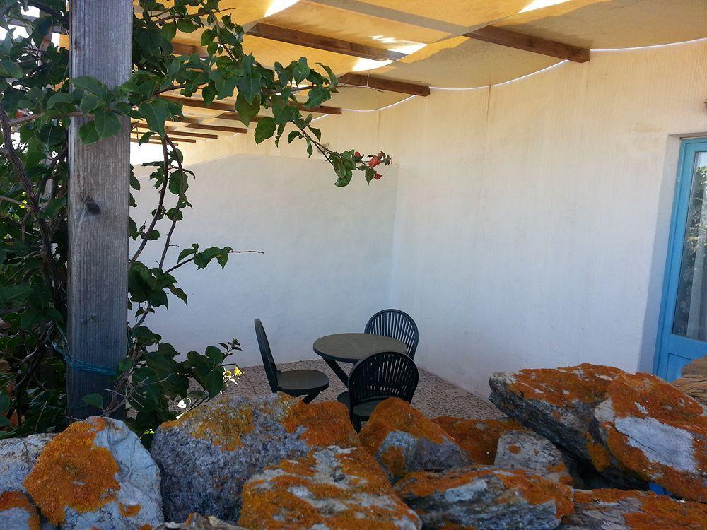 Sa Corti De Sa Perda Piscinas Hotel Exterior photo