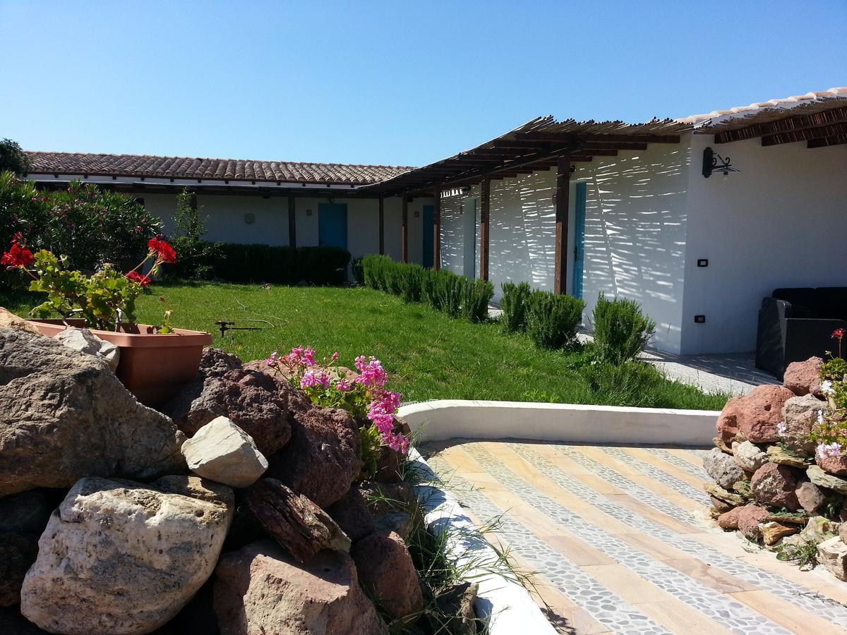 Sa Corti De Sa Perda Piscinas Hotel Exterior photo