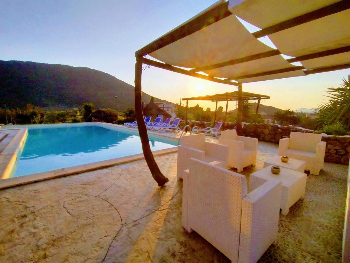 Sa Corti De Sa Perda Piscinas Hotel Exterior photo