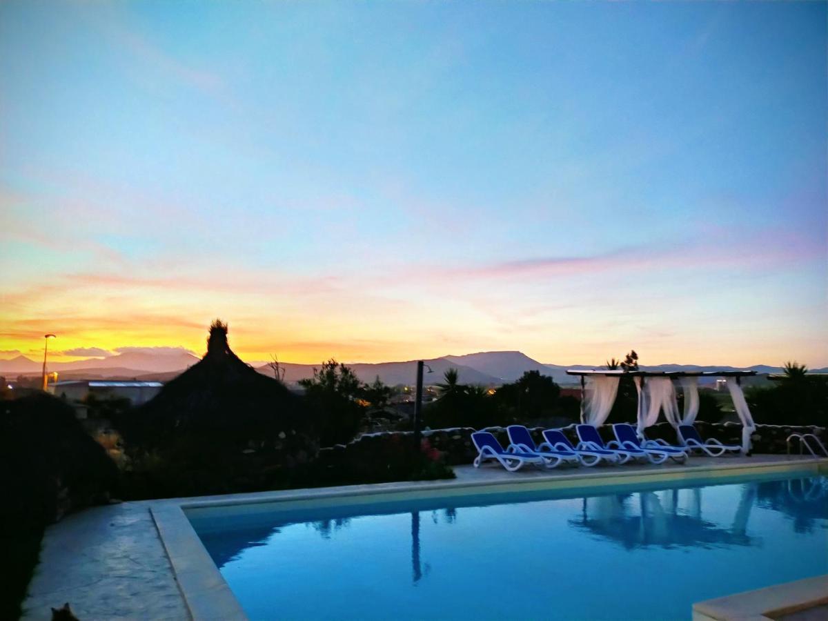 Sa Corti De Sa Perda Piscinas Hotel Exterior photo